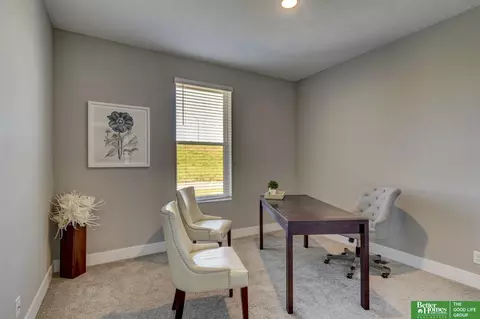 17522 Robin Dr, Omaha, NE 68136 photo 5