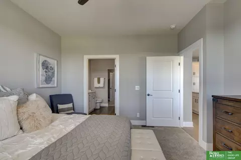 17522 Robin Dr, Omaha, NE 68136 photo 22