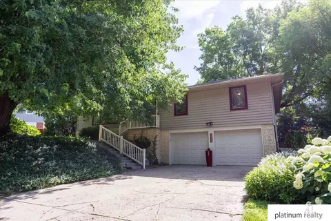 2513 S 87 St, Omaha, NE 68124