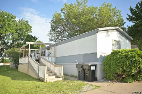 723 W Fairfield St, Lincoln, NE 68521