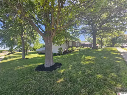 100 Franklin Ave, Beatrice, NE 68310 photo 7