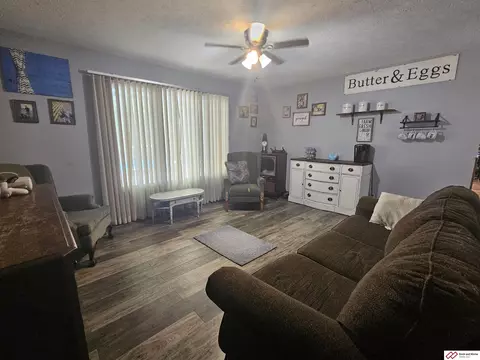 100 Franklin Ave, Beatrice, NE 68310 photo 25