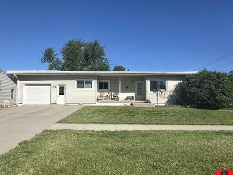1015 12th St, Wisner, NE 68791