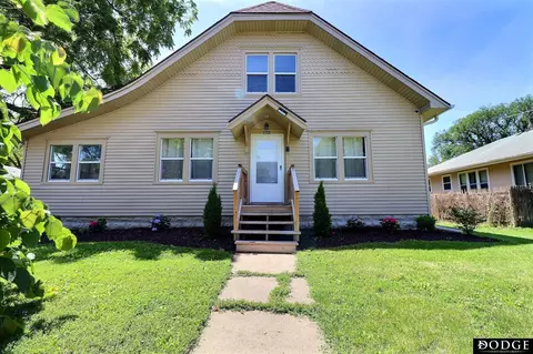 735 W 10 St, Fremont, NE 68025