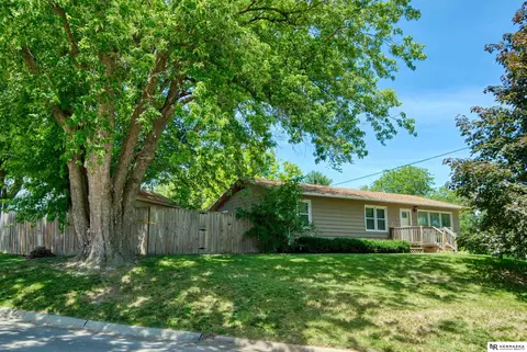 1402 4th Ave, Plattsmouth, NE 68048