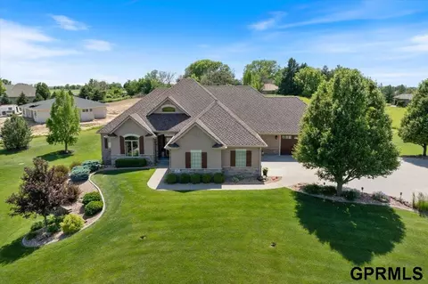 23585 Murphy Ln, Council Bluffs, IA 51503