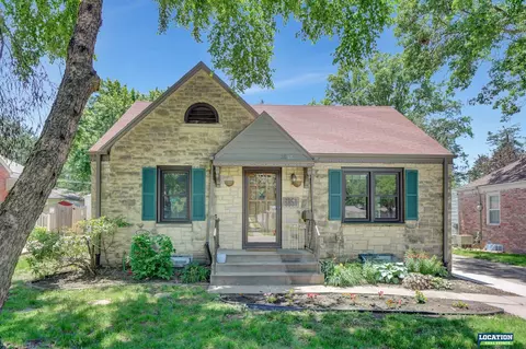 3851 D St, Lincoln, NE 68510