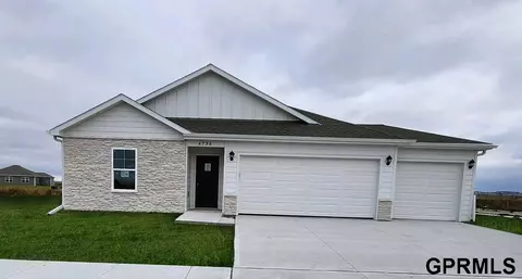 4773 Elizabeth Ct, Fremont, NE 68025