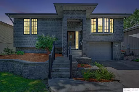 5141 Boeckner Ave, Lincoln, NE 68516
