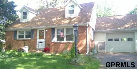 2118 Kessler Cir, Lincoln, NE 68502