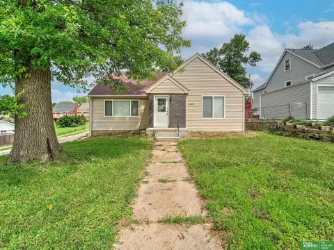 3345 N 47th Ave, Omaha, NE 68104