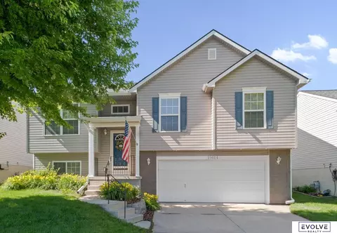 19414 V St, Omaha, NE 68135