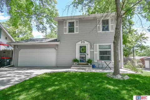 1622 N 67th St, Lincoln, NE 68505
