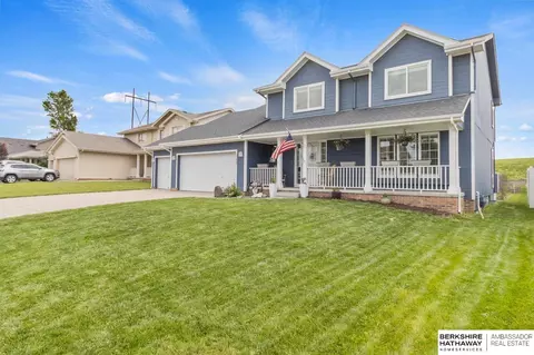 13407 S 42nd Ave, Bellevue, NE 68123