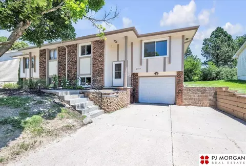 6119-6121 N 108 Avenue Cir, Omaha, NE 68164