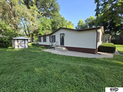 7631 N 101 Plz #24, Omaha, NE 68122