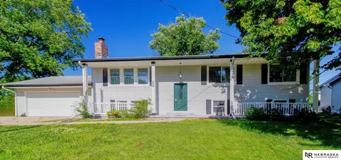1002 2nd St, Yutan, NE 68073