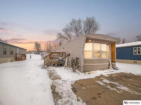 2708 N 3 St, Lincoln, NE 68521