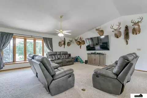 808 Eldora Ave, Weeping Water, NE 68463 photo 4