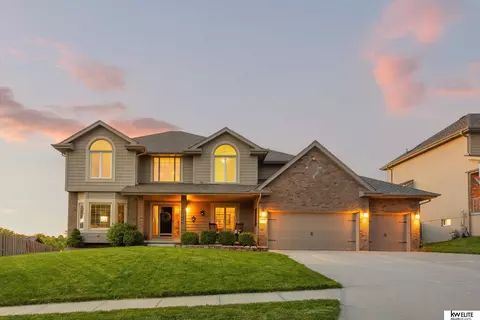 6622 S 172 Ave, Omaha, NE 68135