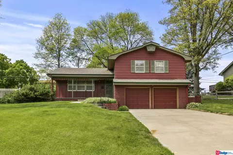 1714 S 126 St, Omaha, NE 68144