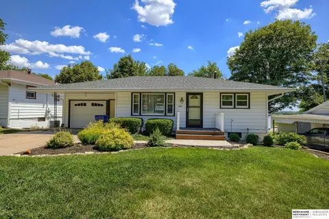 855 2nd St, Syracuse, NE 68446