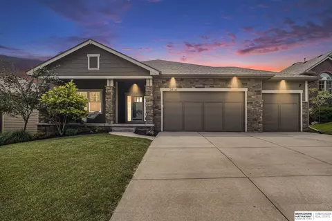 3914 S 187 St, Omaha, NE 68130