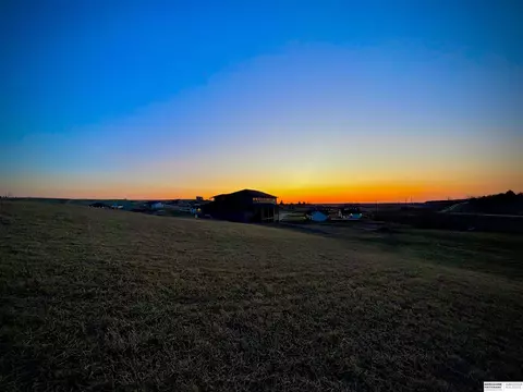 22608 Erin Cir, Gretna, NE 68028