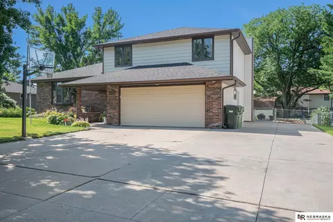 14341 Danvers St, Waverly, NE 68462