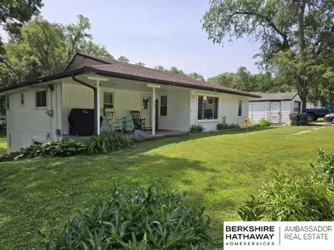 1308 Lincoln Ave, Plattsmouth, NE 68048