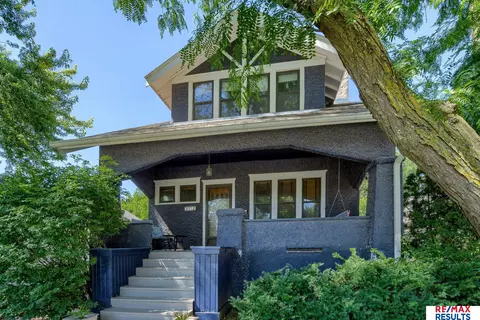 2552 Bauman Ave, Omaha, NE 68112