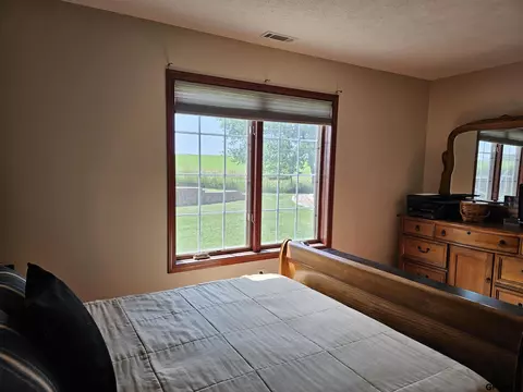 Bedroom - 606 S 25th St S, Beatrice, NE 68310 photo 2 of 4