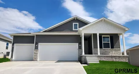 11747 S 189th St, Gretna, NE 68028