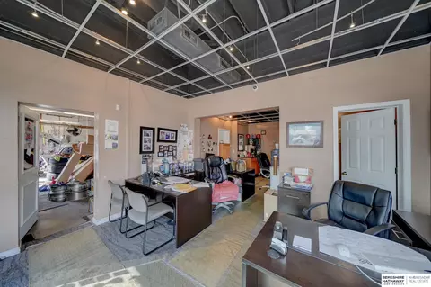 4204 E St, Omaha, NE 68107 photo 16