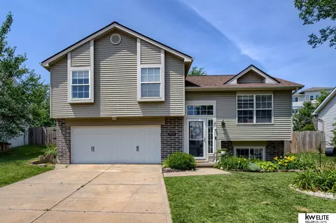 7002 S 177th St, Omaha, NE 68136