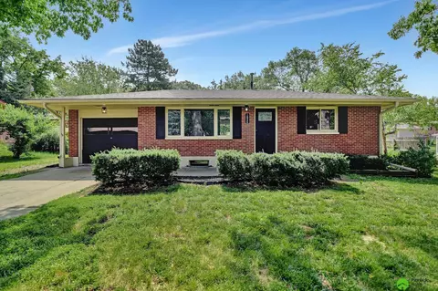 1826 Mindoro Dr, Lincoln, NE 68506