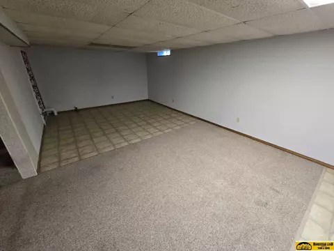 910 N 18th St, Beatrice, NE 68310 photo 11