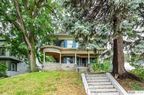 1124 S 30th Ave, Omaha, NE 68105