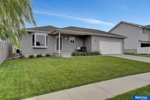 4111 W Ashley Ave, Lincoln, NE 68524