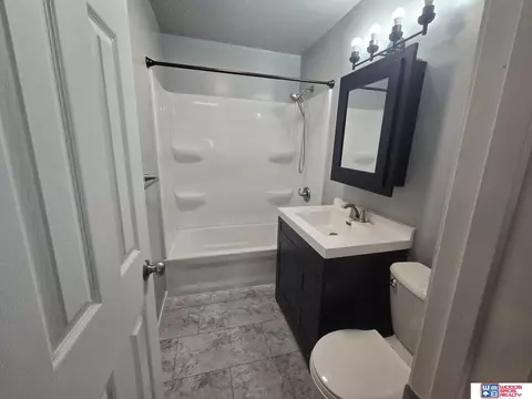 240 S 19th St, Beatrice, NE 68310 photo 12