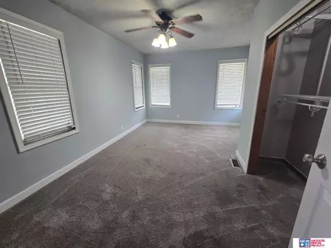 240 S 19th St, Beatrice, NE 68310 photo 5