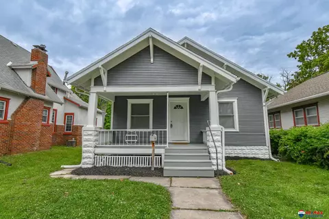 1211 N 26 St, Lincoln, NE 68503