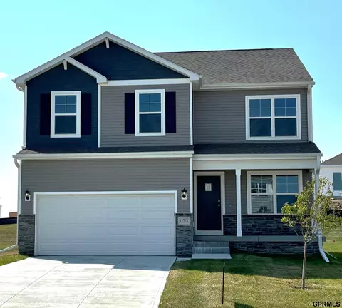 12718 S 204th Ave, Gretna, NE 68028