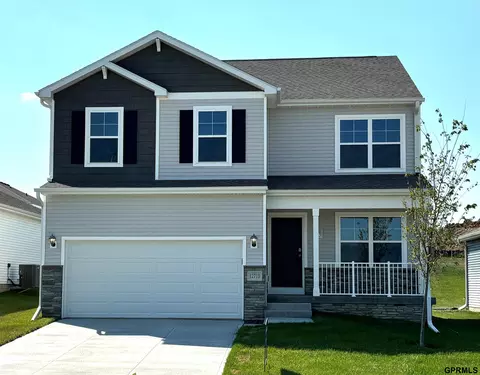 12710 S 204th Ave, Gretna, NE 68028
