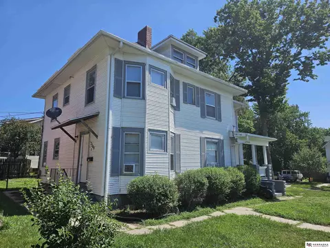 2540 South St, Lincoln, NE 68502