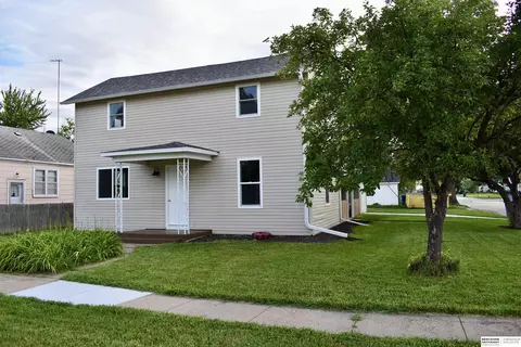 717 5th St, Scribner, NE 68057