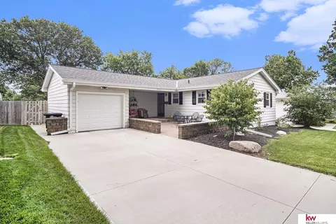 3111 S 138 St, Omaha, NE 68144