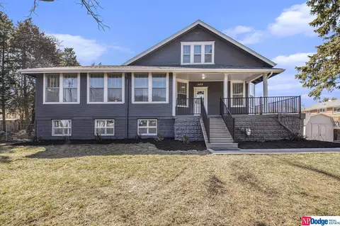 1402 S 75 St, Omaha, NE 68124
