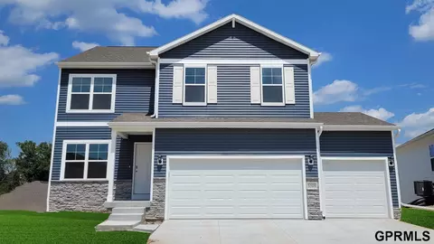 5509 N 187th St, Elkhorn, NE 68022
