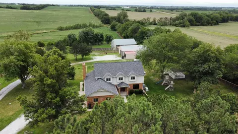 26605 Kimberly Dr, Ashland, NE 68003
